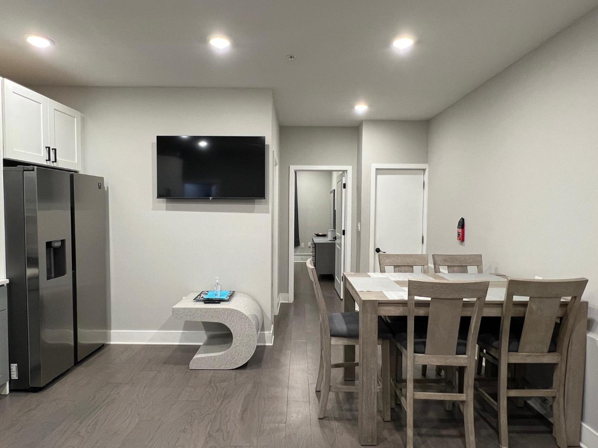 Charming 3Br 2Ba With Private Patio Apartment Philadelphia Bagian luar foto