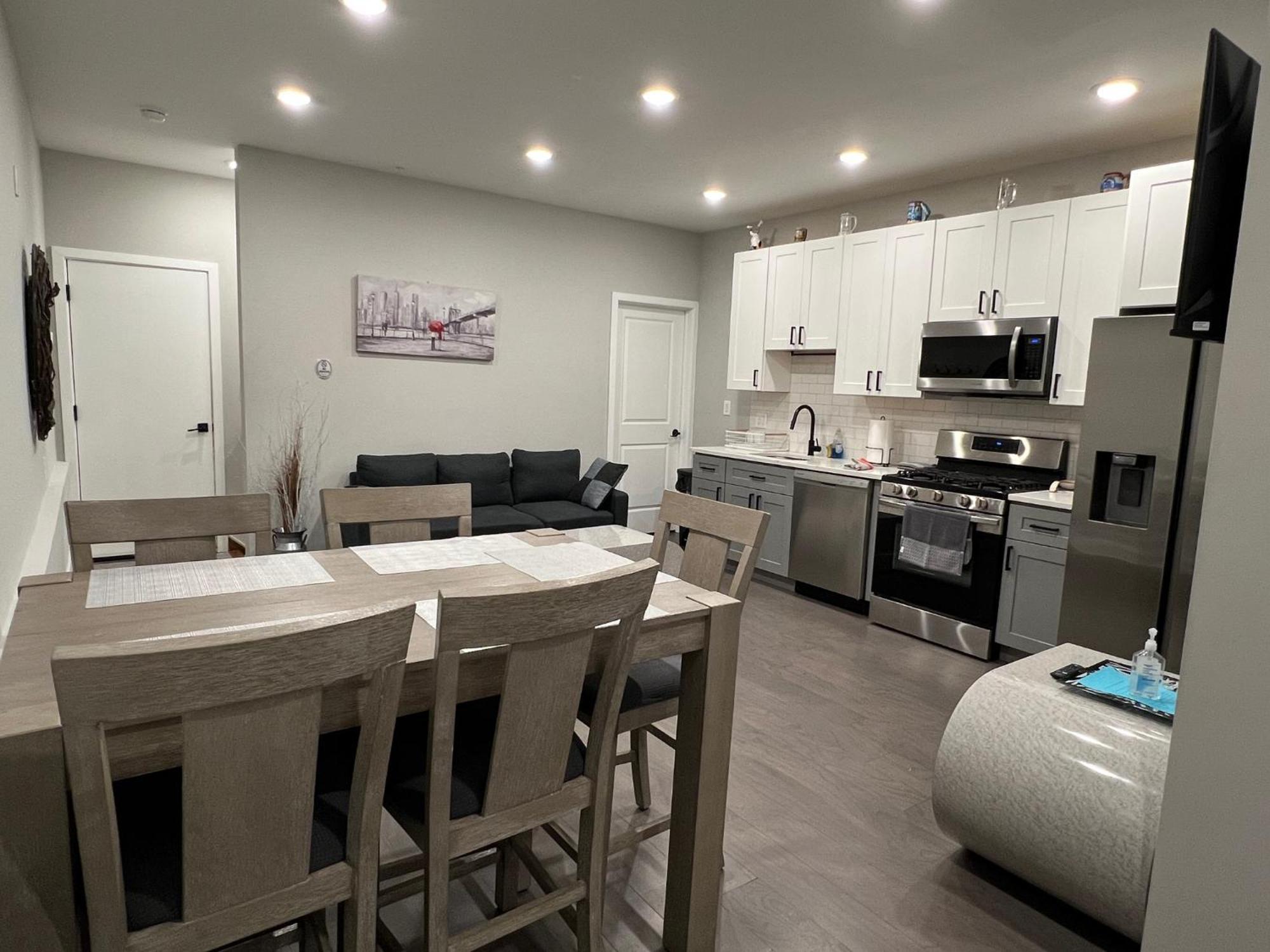 Charming 3Br 2Ba With Private Patio Apartment Philadelphia Bagian luar foto