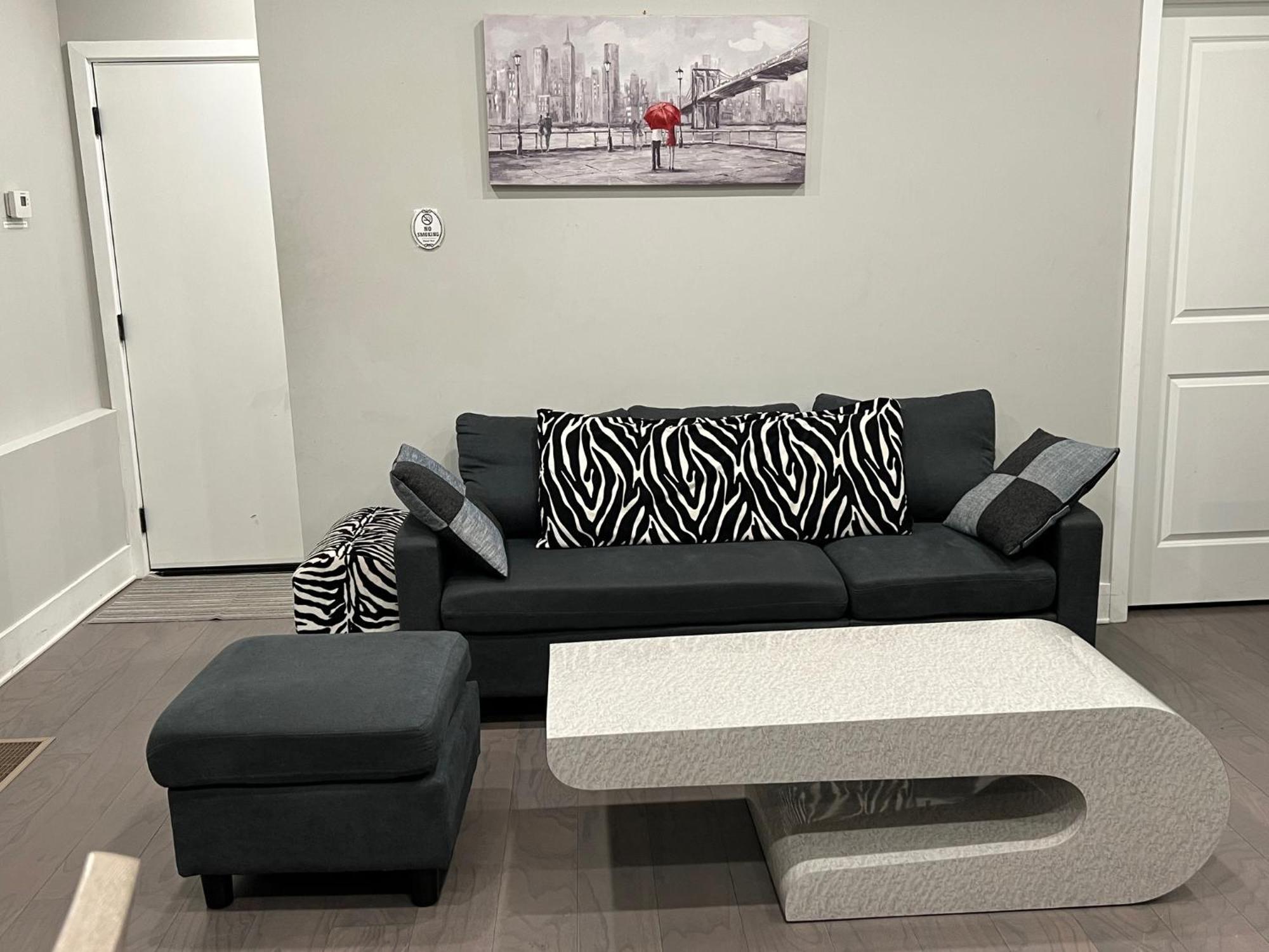 Charming 3Br 2Ba With Private Patio Apartment Philadelphia Bagian luar foto
